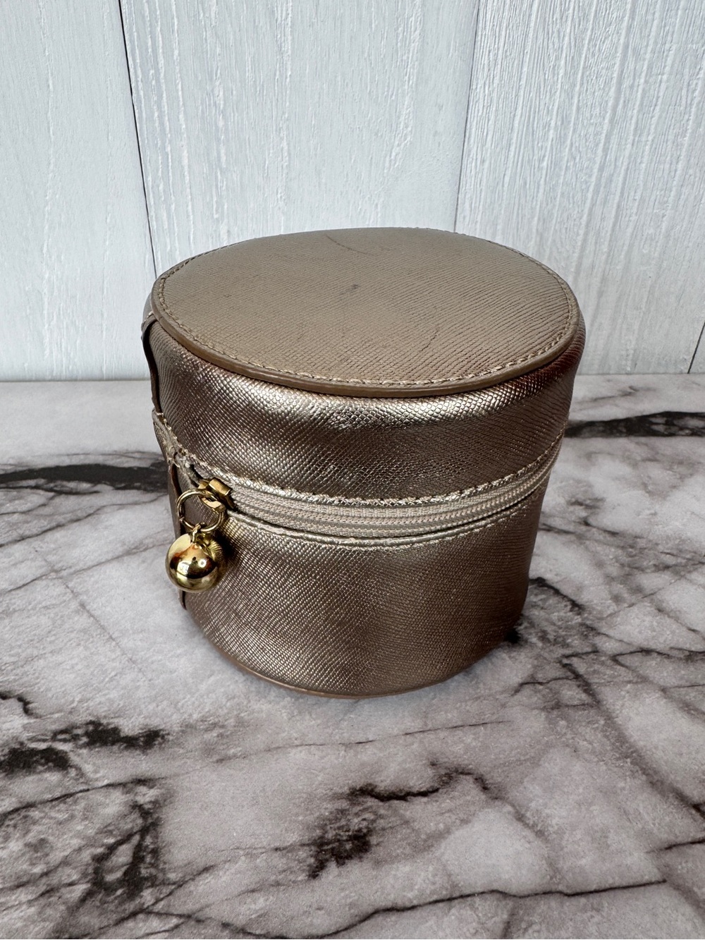 Talbots Metallic Travel Jewelry Round Case